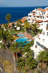 Image showing Hotel, pool and ocean