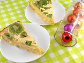 Image showing kiwi tasty cake with christmas and new year balls