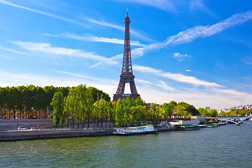 Image showing Eiffel Tower in Paris