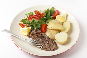 Image showing Minuite steak and salad