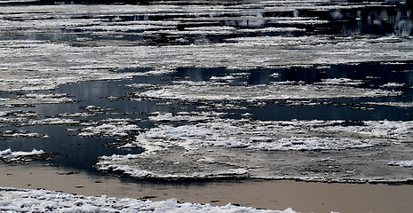 Image showing Frozen river in winter