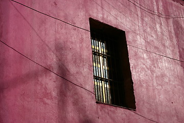 Image showing Purple wall in Guanajuato, Mexico