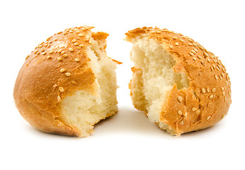 Image showing Two halves of wheat bread