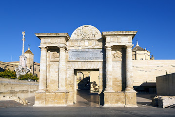 Image showing Cordoba, gate bridge 