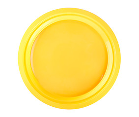 Image showing Yellow disposable plate