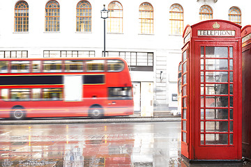 Image showing Red Phone cabine in London.