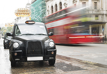 Image showing Taxi in London 