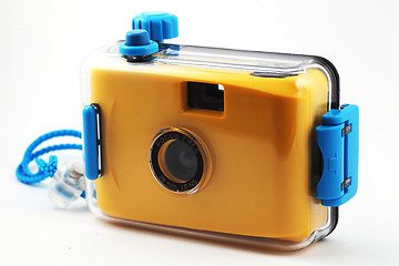 Image showing yellow camera in waterproof box 