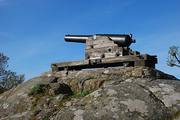 Image showing Old cannon