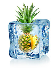 Image showing Ice cube and pineapple