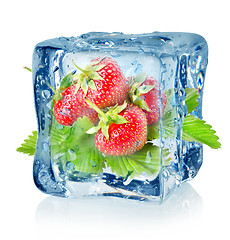 Image showing Ice cube and strawberry isolated