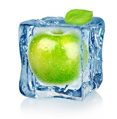 Image showing Ice cube and apple