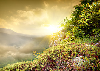 Image showing Bright sun in the mountains