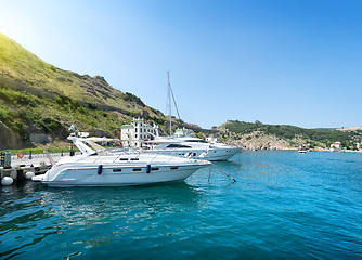 Image showing Yachts in the bay