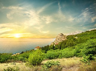 Image showing Beautyful sunrise in the sea