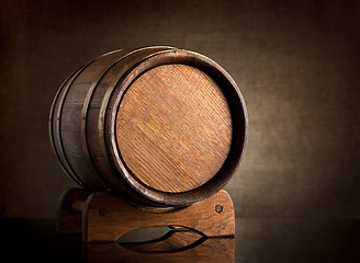 Image showing Old wooden barrel