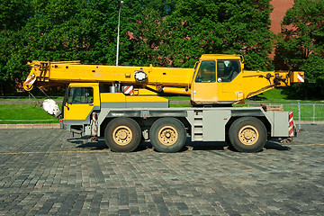 Image showing Automobile crane