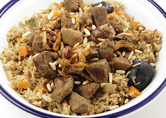 Image showing Kabsa serving bowl from above