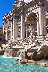 Image showing Fountain di Trevi