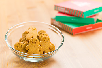 Image showing Gingerbread and christmas gift