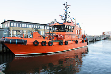 Image showing Pilot boat in harbor