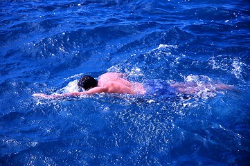 Image showing   swimming