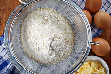 Image showing flour and eggs
