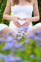 Image showing Pregnant woman