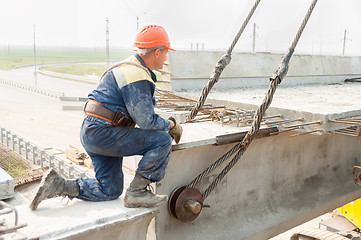 Image showing process of bridge construction