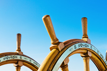 Image showing Steering wheel of an old sailing vessel, close up