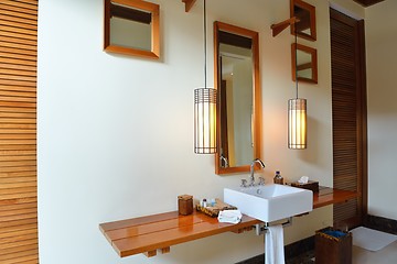 Image showing Luxury modern bathroom