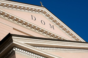 Image showing dom
