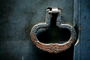 Image showing old door handle
