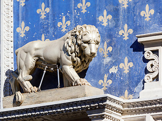 Image showing Lion Statue in Florence
