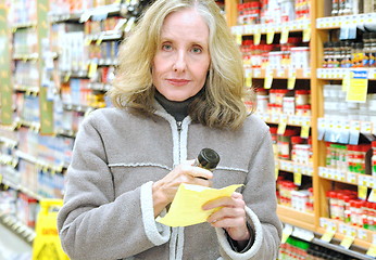 Image showing Supermarket shopper.