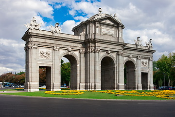 Image showing Puerta de Alcala