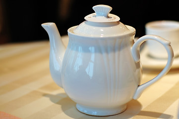 Image showing Chinese tea pot