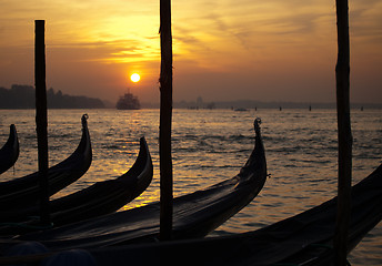 Image showing gondolas bows