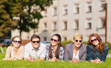 Image showing group of students or teenagers hanging out