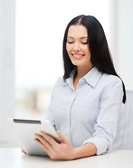 Image showing smiling businesswoman or student with tablet pc