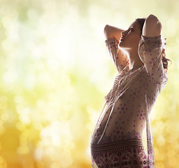 Image showing silhouette picture of pregnant beautiful woman