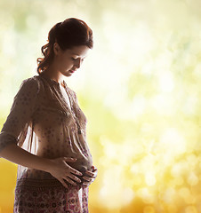 Image showing silhouette picture of pregnant beautiful woman