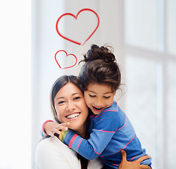 Image showing hugging mother and daughter