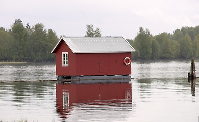 Image showing House on the river