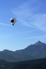 Image showing Balloon in the Alps