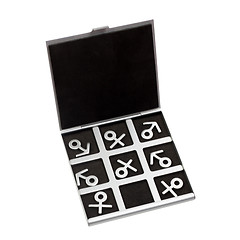 Image showing symbols masculine and feminine play tic tac toe