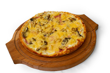 Image showing baked pizza mushrooms fast dinner crust italian food cheese isol