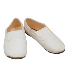 Image showing old children's white pointe shoes ballet slippers isolated (clip