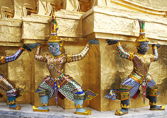 Image showing Statues at the Grand Palace, Bangkok, Thailand.