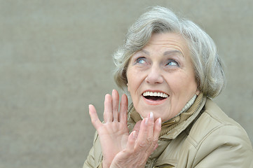 Image showing Happy woman posing in autumn